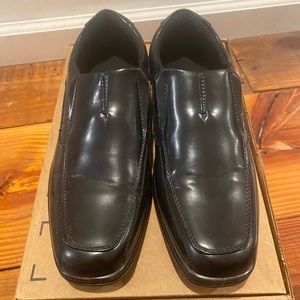 Boys Black Dress Shoes size 6 never worn